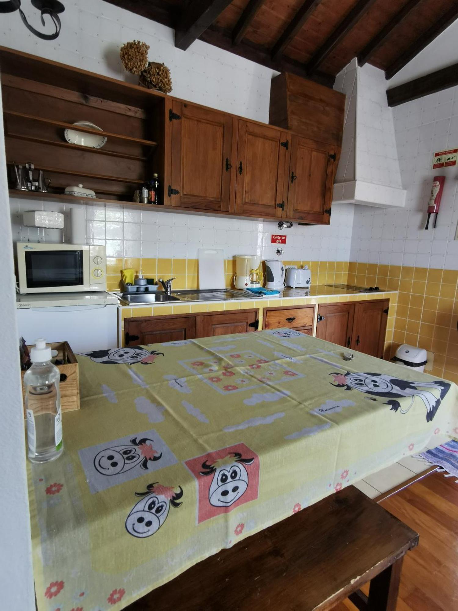 Casal Do Vulcao Guest House Capelo ภายนอก รูปภาพ